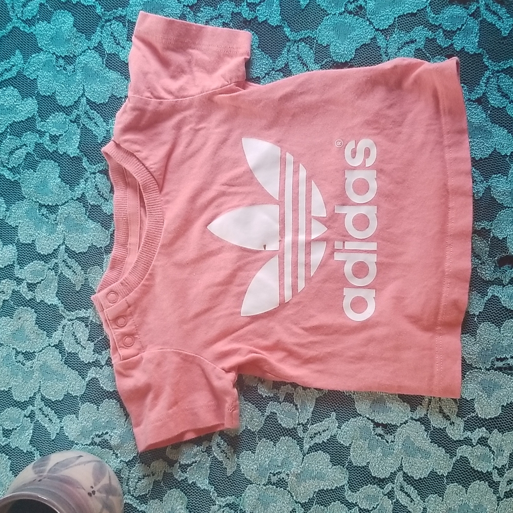 Tee shirt